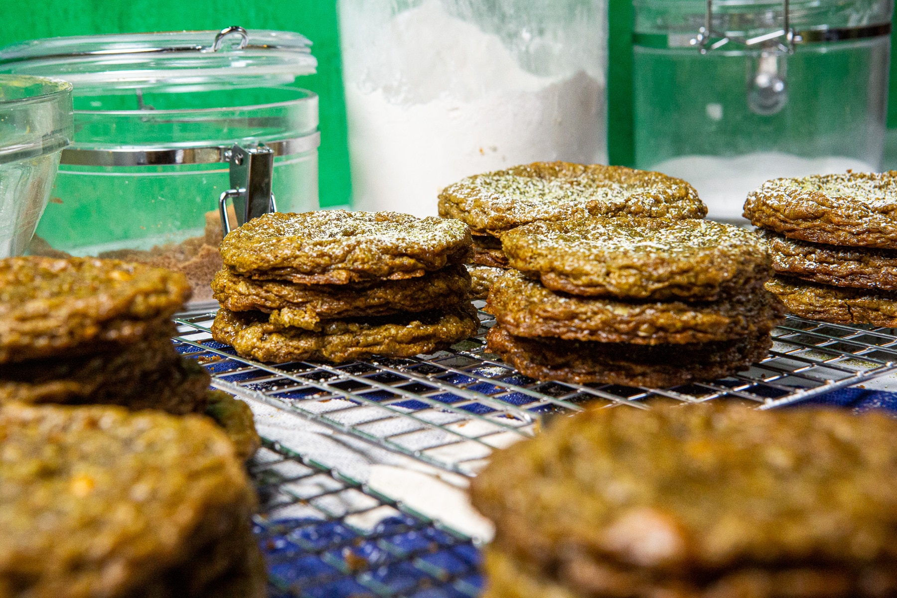 matcha cookie, matcha cookies, matcha, cookies, matcha & butterscotch oatmeal cookies, 