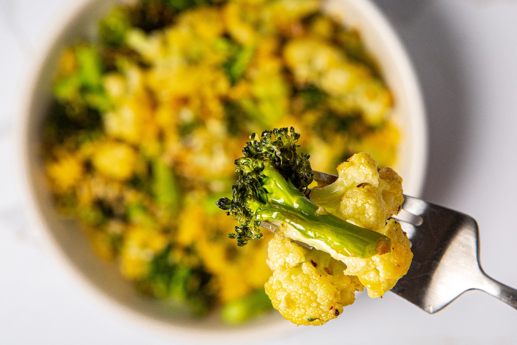 Air Fry Broccoli and Cauliflower, Air Fryer recipes, broccoli and cauliflower, cheesy broccoli and cauliflower recipe,