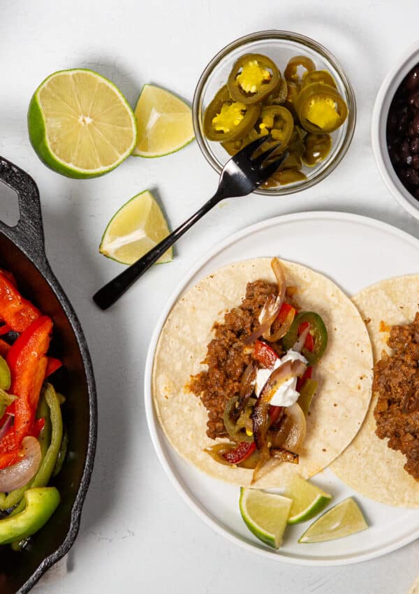 JUICY Ground Beef Fajitas w/ Pickled Jalapeños, ground beef fajitas, how to make ground beef fajitas, ground beef fajitas recipe, fajitas, ground beef, beef fajitas recipe, ground beef fajita wraps,
