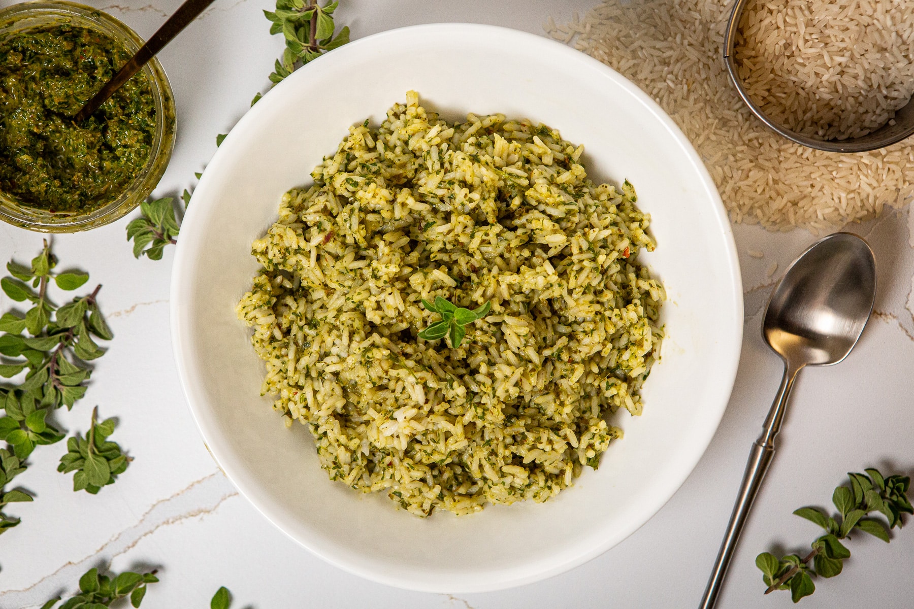 Chimichurri, Chimichurri rice, Chimichurri rice recipe, green rice, herby rice, how to make chimichurri rice, rice, tangy rice, 