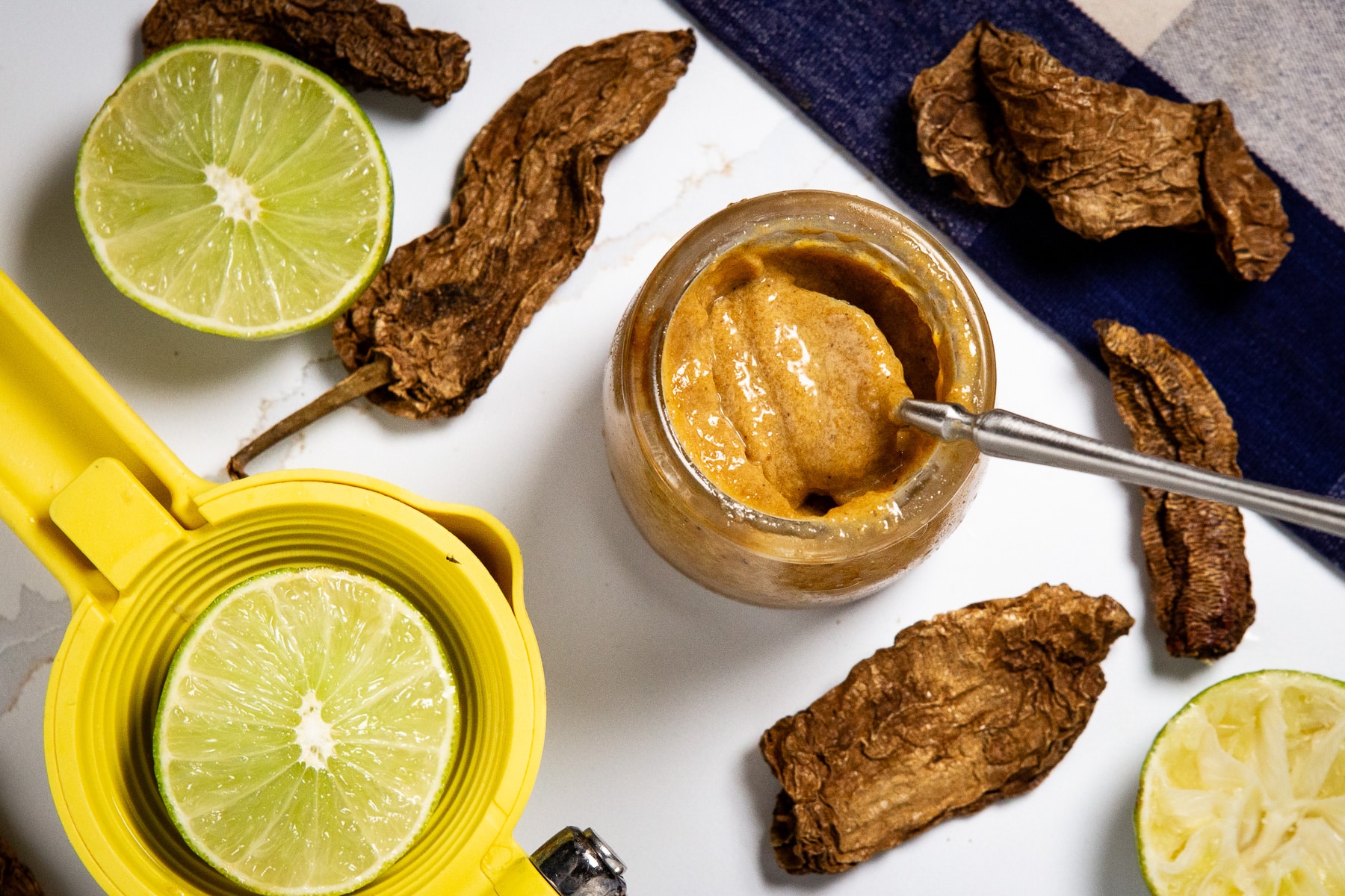 chipotle lime sauce, chipotle sauce, lime chipotle sauce, chipotle, chipotle lime dressing, chipotle lime marinade, chipotle lime hot sauce,